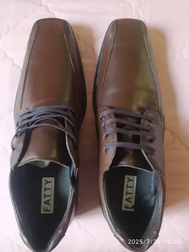 Sapatos Sociais Marrons - Elegância em Cada Passo