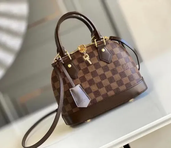 Bolsa Louis Vuittons Alma BB xadrex