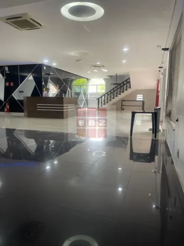 Ponto Comercial Espaçoso na Chácara Santo Antônio: 8 Salas, 5 Banheiros, 18 Vagas - São Pa