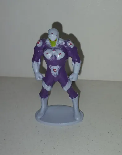 BONECO ACTION FIGURE MINIATURA DC COMICS BRAINIAC VILÃO SUPERMAN