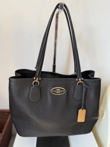 BOLSA COACH PRETA 