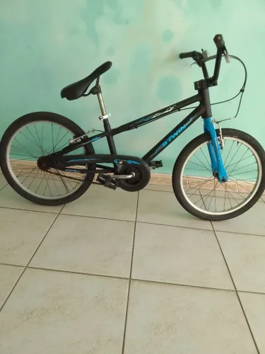 Cross aro 20 btwin