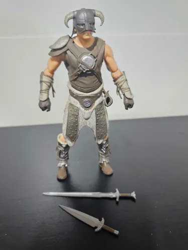 Skyrim Dovahkiin Figure Funko Legacy Collection 