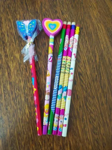 Conjunto De Lápis Para Menina