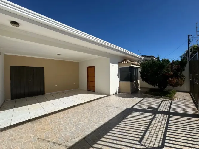 Casa a venda no Guará DF com 3 quartos 