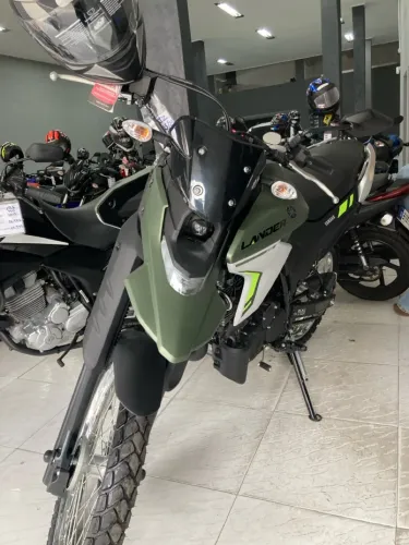 NOVIDADE! XTZ LANDER 0KM JÁ EMPLACADA + CAPACETE 2025
