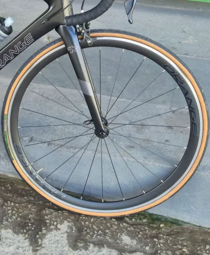 Rodas speed black orange 