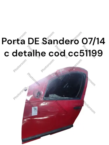Porta DE Sandero c detalhe 