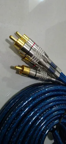 Cabo audio RCA 5metros prime plug metal ouro