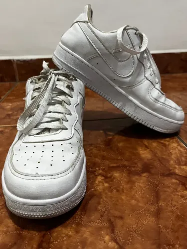 Tênis Branco Air Usado Tenis Casual Caminhada Academia