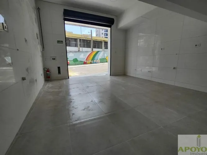 Salões comercias para locação no Vila das belezas em excelente localização!
