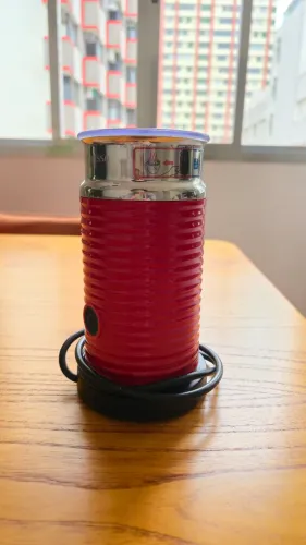 Aeroccino 3 Nespresso Vermelho 110v