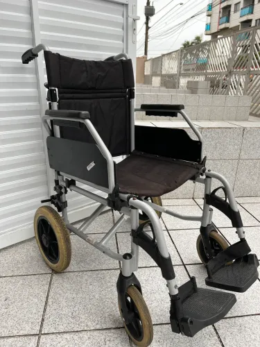 Locação Cadeira de Rodas