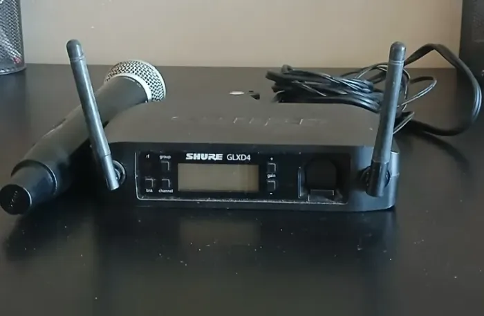 Microfone E Receptor Shure Glx D4 Z2 Preto