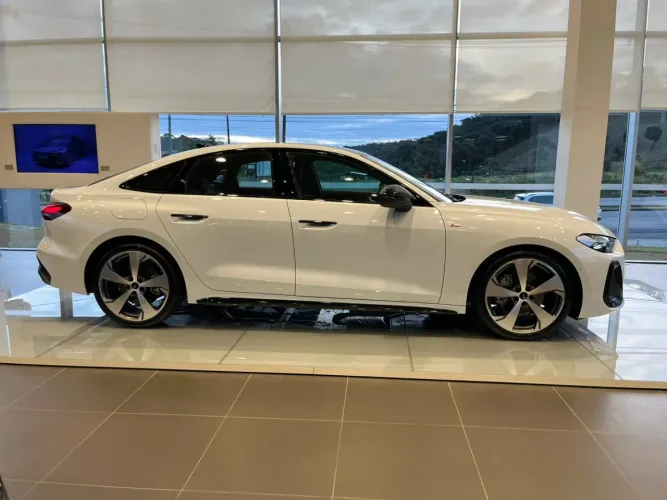 Audi A5 SEDAN PERFORMANCE S EDITION 2.0 TFSI QUATTRO 2025