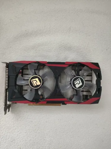 Placa de vídeo AMD R7370