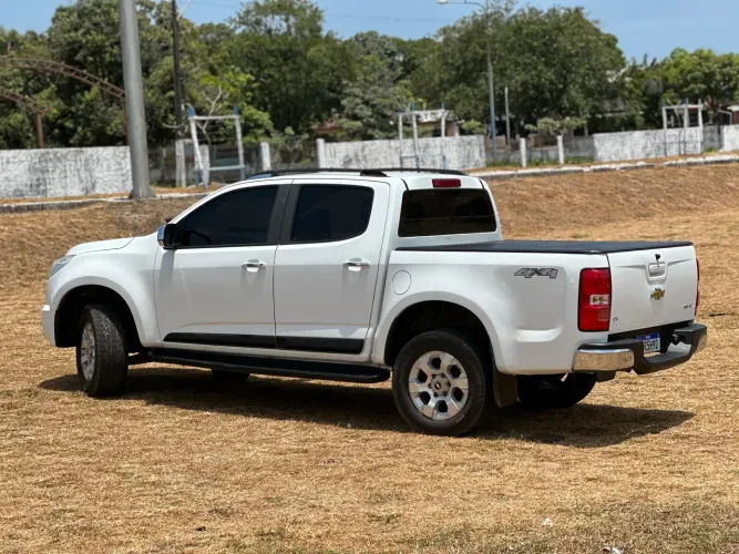 Chevrolet S10 Pick-up LTZ 2.5 Flex 4X4 CD 2015