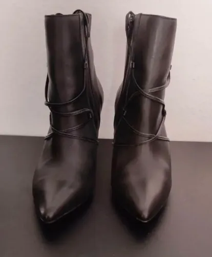 Bota Cano Curto (Corello) Preta 