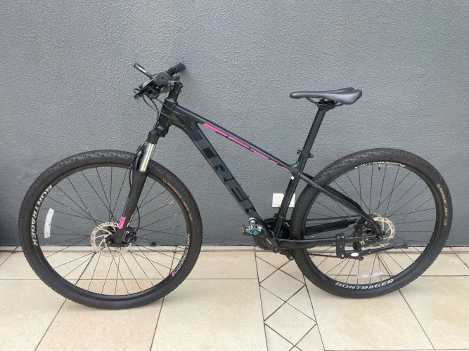Bicicleta Trek - Aro 29 - Tamanho 17.5