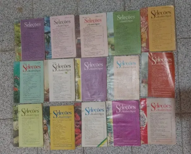 Lote 25 Revistas SELEÇÕES antigas - 1967 - 1970