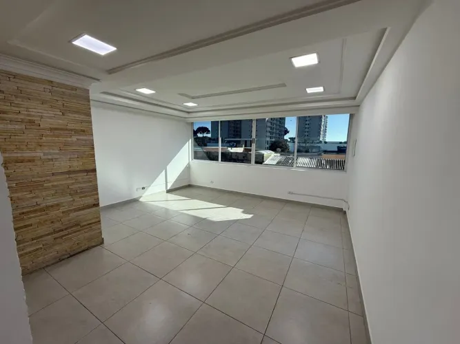 Sala escritório comercial no Capão Raso