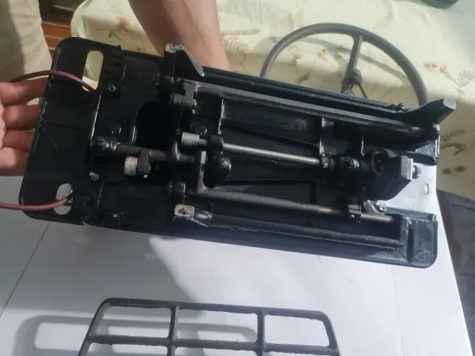 Maquina Doméstica SINGER