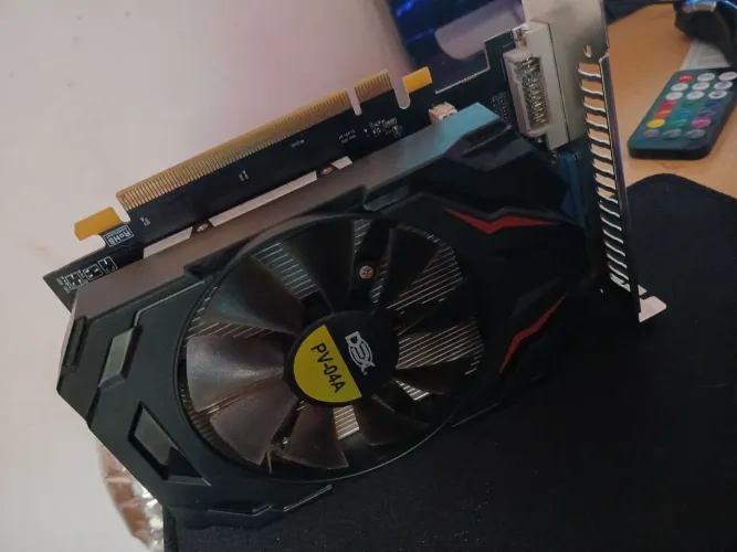 Placa de video r7 240 para computador de escritório