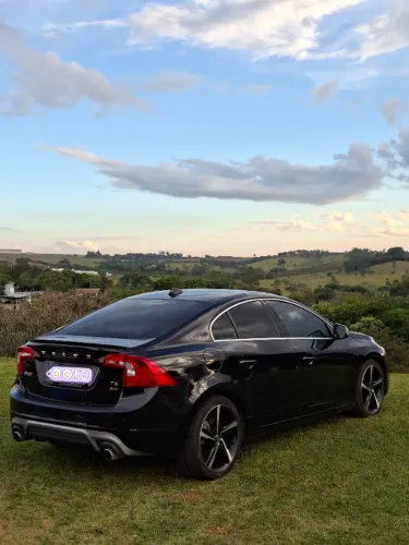 Volvo S60 T-6 R-design 3.0 AWD 4P 2014