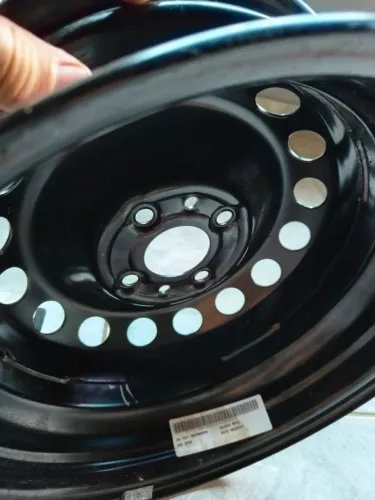 Roda original Fiat aro 14, novinha.
