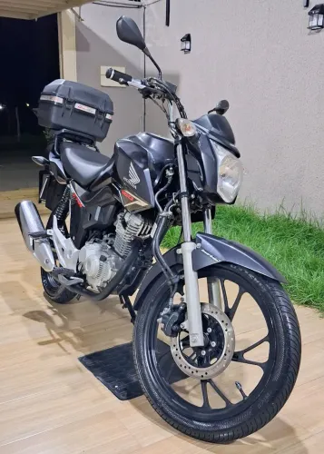 Fan 160 cinza metálico 18/2019