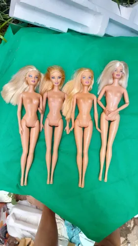 Lindas Barbies antigas! RS 60 cada