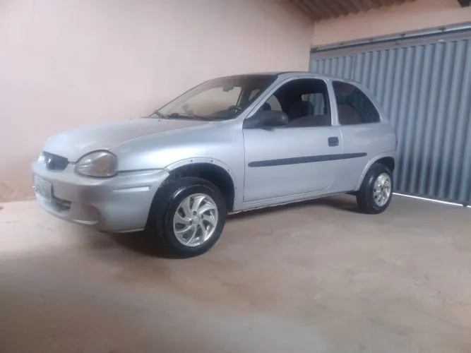 Chevrolet Corsa Wind 1.0 MPFI / EFI 2P 2001
