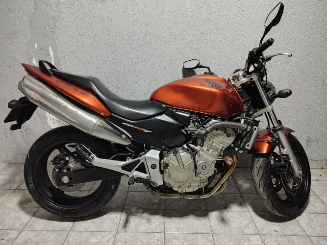 Hornet Cb 600f Semi-Nova