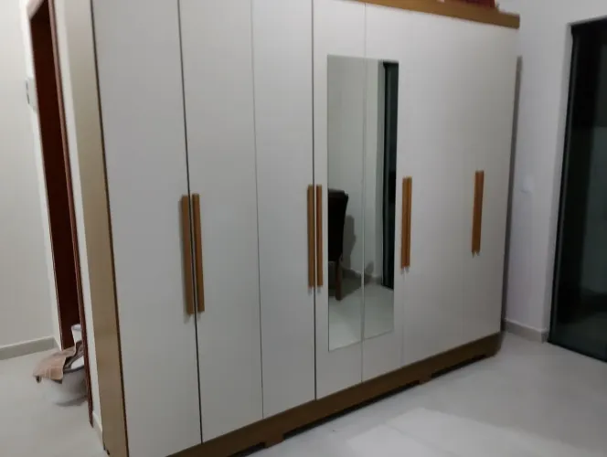 Guarda Roupa Casal - Excelente estado - 8 Portas