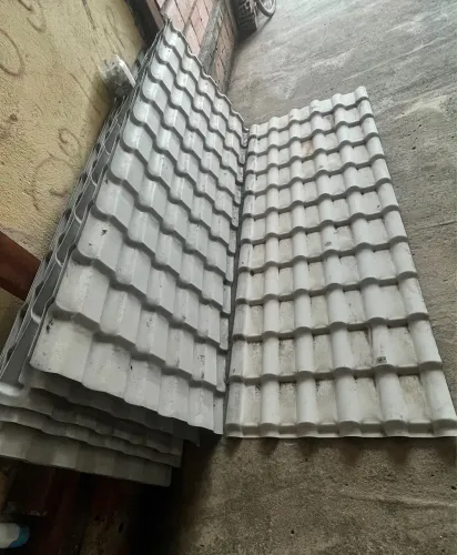 Vende-se telhas PVC