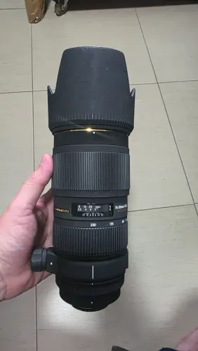 Lente Sigma APO DG 70-200mm para Nikon
