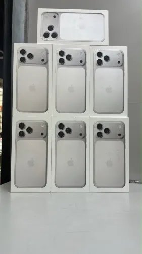 iPhone 17 pro Max 256gb silver