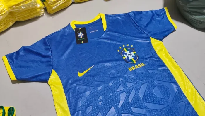 Camisa da seleção ? unissex todos tamanhos /baby look tamanho PP