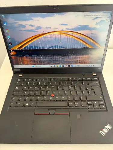 Thinkpad i5 8° / 16 RAM / SSD 256 / Digital OK / Bateria Excelente