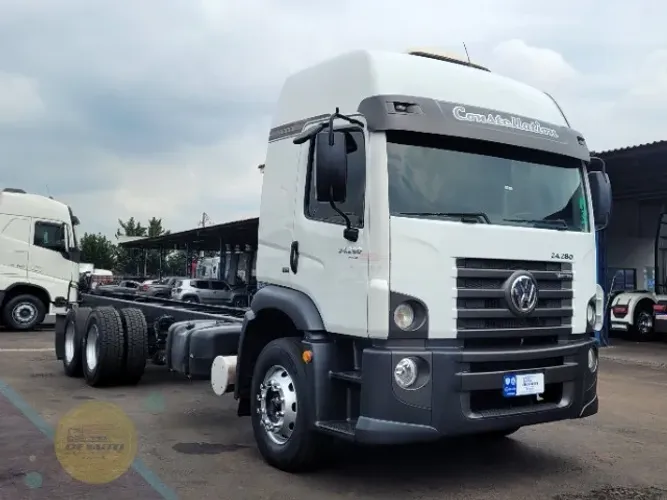 Volkswagen 24.280 6x2 Ano 2018/19 Constellation No Chassi