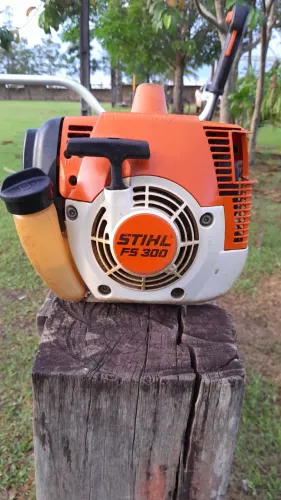 Vendo roçadeira STIHL FS 300