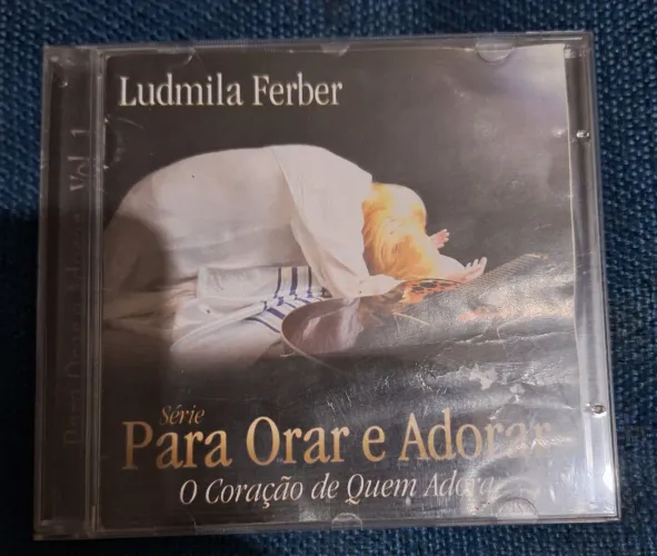 CD SÉRIE PARA ORAR E ADORAR- O CORAÇÃO DE QUEM ADORA- LUDIMILA FEBER