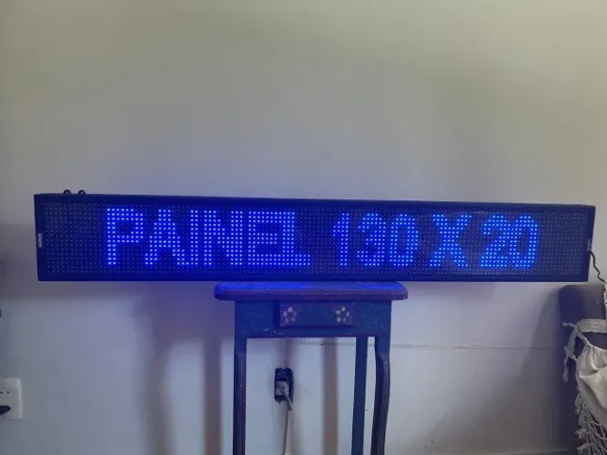 Painel de LEDS Coloridos 130x20 - Wi-Fi - 127v - Externo e Interno