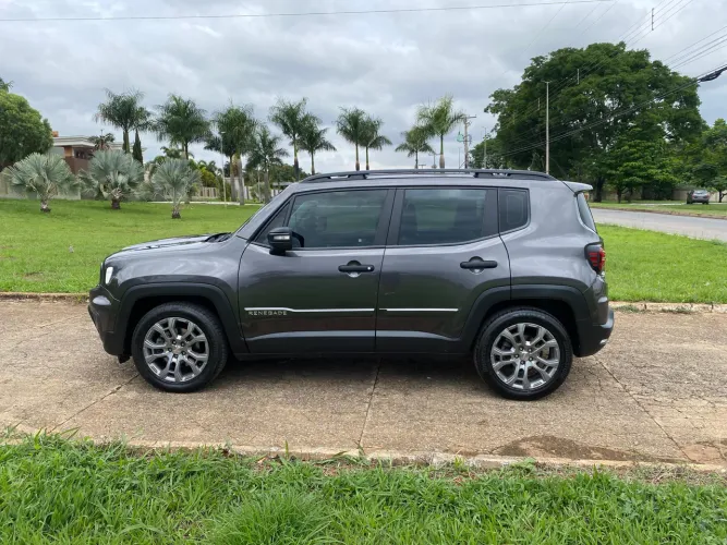 Jeep Renegade Sport T270 1.3 TB 4X2 Flex Aut. 2023
