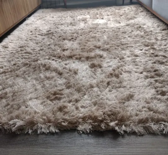 Tapete Lisboa na cor bege.