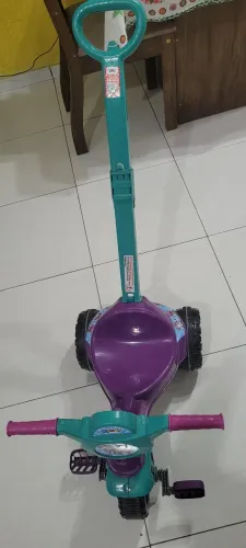 Triciclo Kemotoca Menina e Menino
