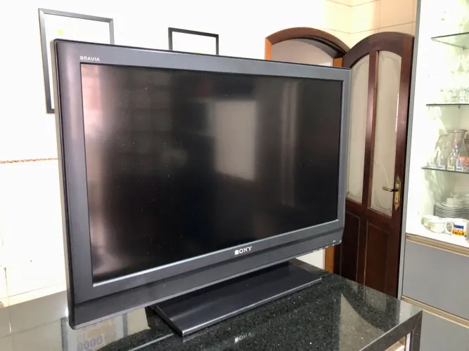 Tv Sony KLV-37L400a 