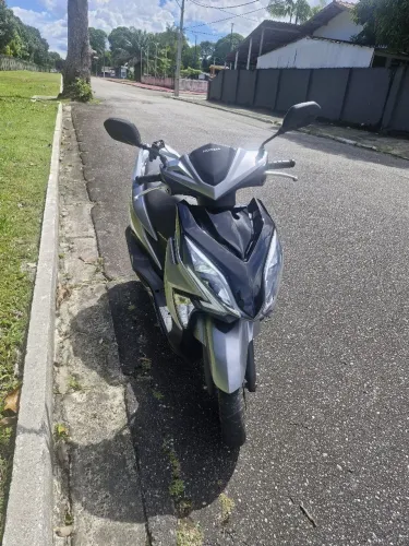 Vendo Honda Elite muito nova
