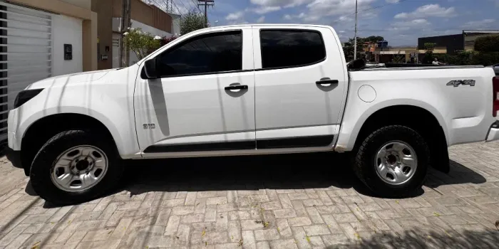 Chevrolet S10 Pick-up LS 2.8 TDI 4X4 CD Dies. Mec. 2023