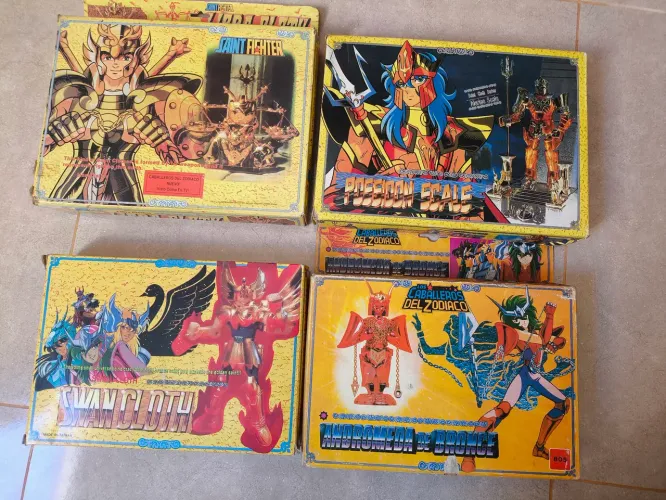 Saint seiya vintage diecast os cavaleiros do zodíaco